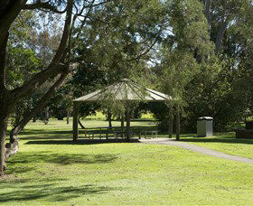 Alexander Clark Park - Hotels Melbourne 0
