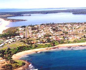 Oceans Mirror Gifts - Hotels Melbourne 0