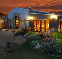 Snowy Vineyard and Microbrewery - Hotels Melbourne
