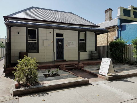 Trevelen Farm Wines - Hotels Melbourne 5