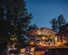 Athol Gardens - Hotels Melbourne 1