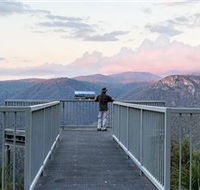 Black Perry Lookout - Hotels Melbourne