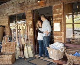 Odgers And McClelland Exchange Stores - Hotels Melbourne 3