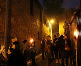 Street Theatre Dining Surry Hills - Hotels Melbourne 1