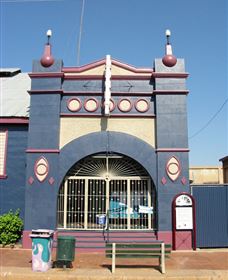 Radio Picture Theatre - Hotels Melbourne 0