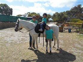 Animal Farm Goolwa - Hotels Melbourne 2
