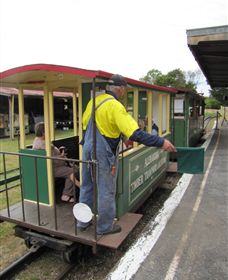 Alexandra Timber Tramway - Hotels Melbourne 0