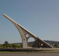 Singleton Sundial - Hotels Melbourne