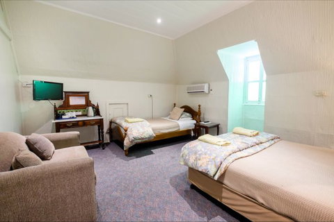 Peel Inn Nundle - Hotels Melbourne 6