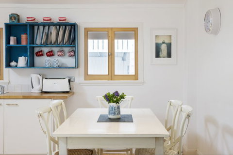 Beach Huts Middleton - Hotels Melbourne 63