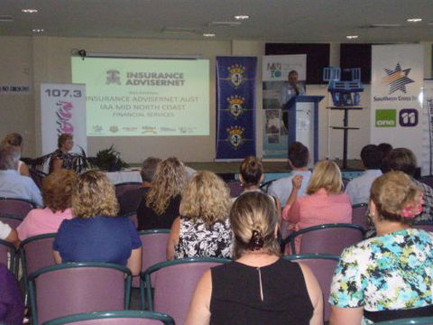 Taree-Wingham Race Club - Hotels Melbourne 1