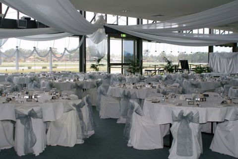 Taree-Wingham Race Club - Hotels Melbourne 2