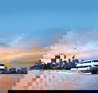Perth Swan River Dinner Cruise - Hotels Melbourne