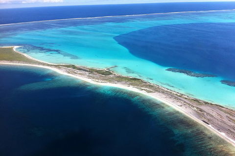 Abrolhos Islands Fixed-Wing Scenic Flight - Hotels Melbourne 0