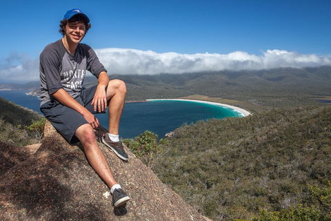 Active Day Tour One-Way From Hobart To Launceston With Wineglass Bay - Hotels Melbourne 2