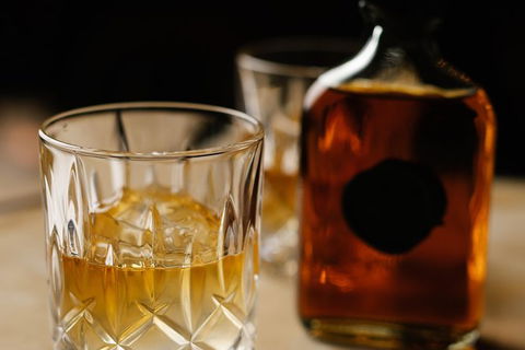Adelaide Bar Boys Whiskey Tour - Hotels Melbourne 1