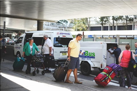 Airport Shuttle Transfer From Sydney City To Sydney Airport - Hotels Melbourne 7