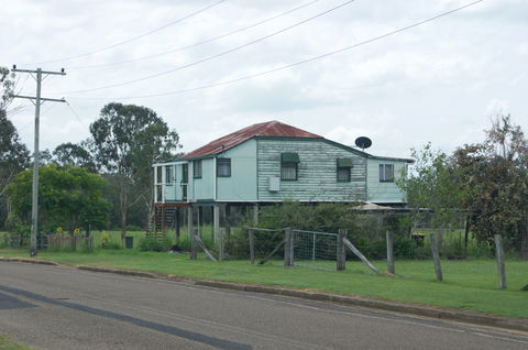 Avondale - Hotels Melbourne 1