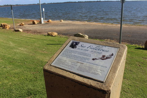 Barmera Aquatic Sporting Pioneers - Hotels Melbourne 0