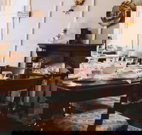 Carmen's Collectables - Hotels Melbourne