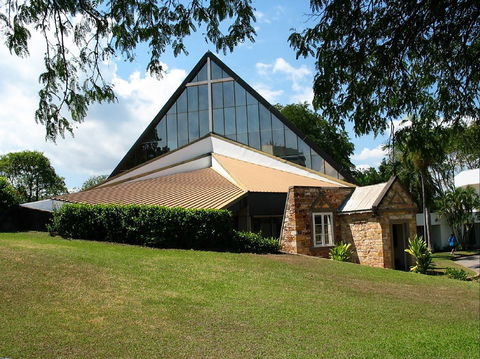 Christ Church Cathedral Precinct - Hotels Melbourne 1
