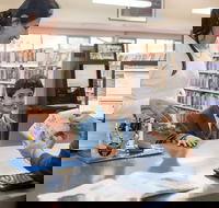 East Maitland Library - Hotels Melbourne