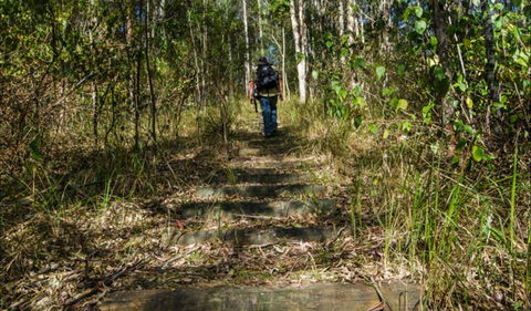 Cliff Face Track - Hotels Melbourne 0