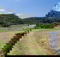 Howes Trail - Hotels Melbourne