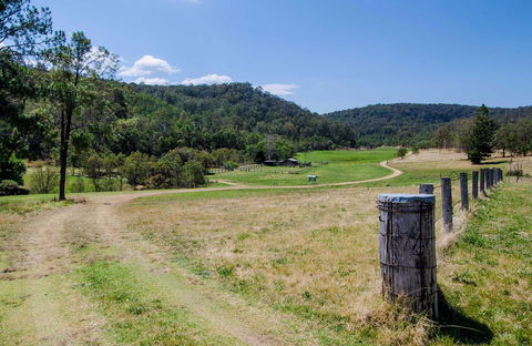 Howes Trail - Hotels Melbourne 0