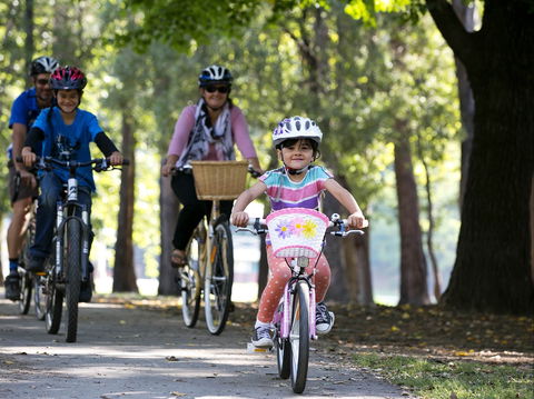 Bright To Wandiligong 5.5km - Hotels Melbourne 0