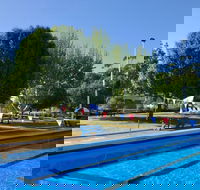 Gloucester Olympic Pool Complex - Hotels Melbourne