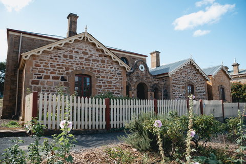 Auburn - Hotels Melbourne 1