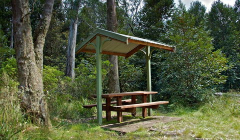 Devils Hole Lookout Walk And Picnic Area - Hotels Melbourne 0