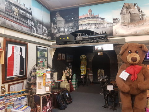 The Burg - Hotels Melbourne 0