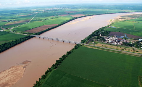 Ayr - Hotels Melbourne 1