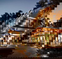 Hepburn Bathhouse  Spa