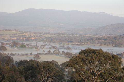 Cooleman Ridge - Hotels Melbourne 2