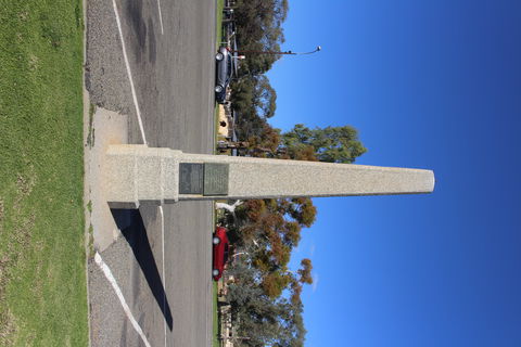 Hawdon And Bonney Obelisk Barmera - Hotels Melbourne 0