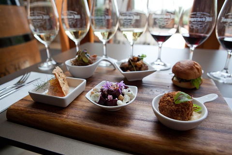 Hunter Valley Helicopter And Degustation Tour - Hotels Melbourne 0
