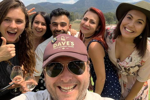 Hunter Valley Small Group Wine, Gin, Cheese & Chocolate Tour - Hotels Melbourne 4