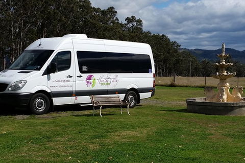 Hunter Valley Exclusive Kangaroo And Wine Tasting Experience - Hotels Melbourne 5