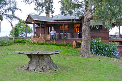 Six Hour - Plan Your Own Wine And Cheese Tour Hunter Valley - Hotels Melbourne 9
