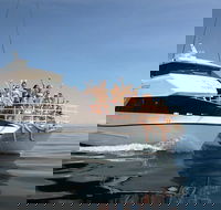 Seastar Luxury Outer Great Barrier Reef Island and Reef Tour from Cairns - Hotels Melbourne