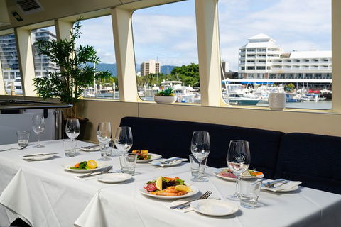 Cairns Luxury Catamaran Harbor And Dinner Cruise - Hotels Melbourne 2