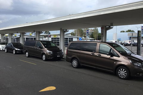 Mercedes 7 Seat Limousine Cairns Airport To Port Douglas - Hotels Melbourne 2