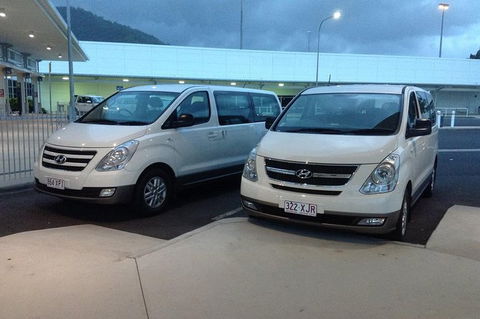 IMAX Private Transfer 7 Guests Cairns Airport To Palm Cove - Hotels Melbourne 1