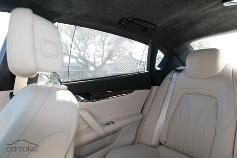 Maserati Quattroporte Limousine Transfer Cairns Airport To City - Hotels Melbourne 5