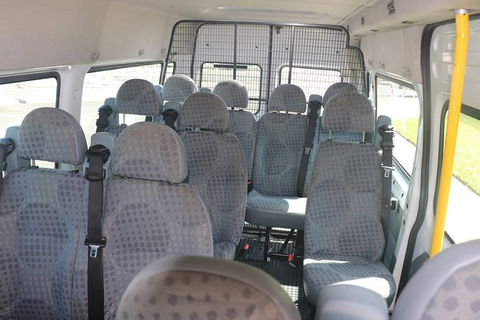 Premium Van, Private Transfer, Cairns Airport - Cairns City. - Hotels Melbourne 1