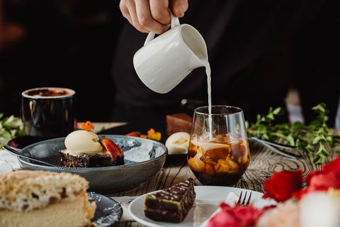 Adelaide Hills Food, Wine, Cheese, & Chocolate - Private Day Tour - Hotels Melbourne 3
