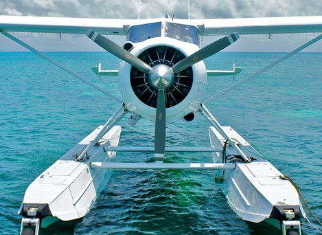 Cairns Seaplanes - Hotels Melbourne 3